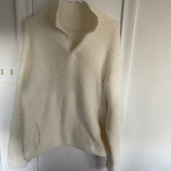 SKIMS Cozy Set - Shorts & Pullover Large White - Picture 2 of 9